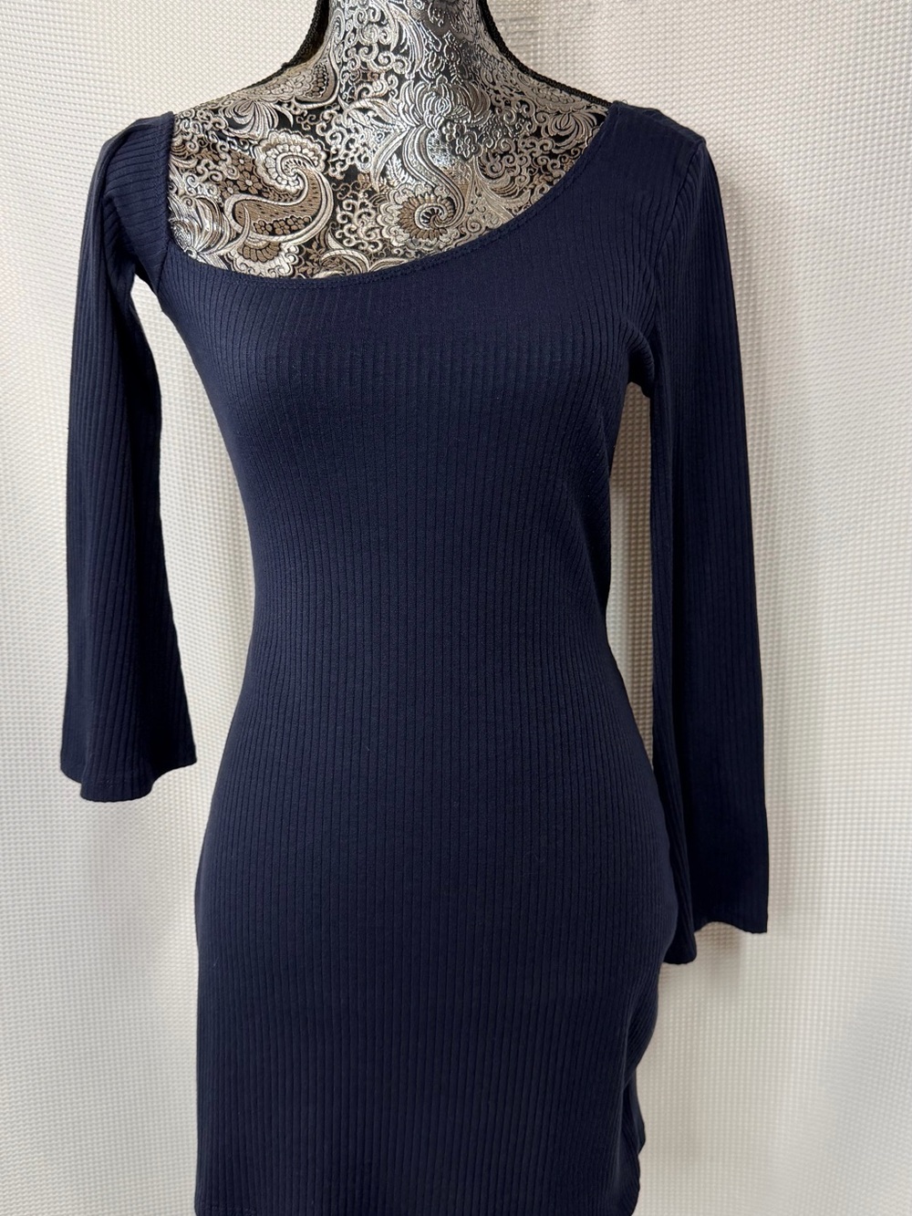 Lulu's Navy Ribbed Scoop-Neck Long Sleeve Dress